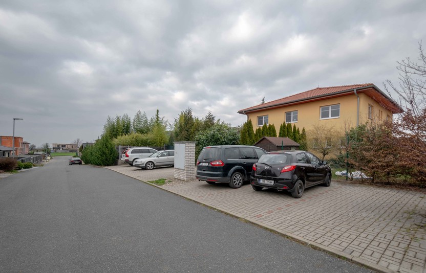 Byt 3+kk se zahradou - Předboj